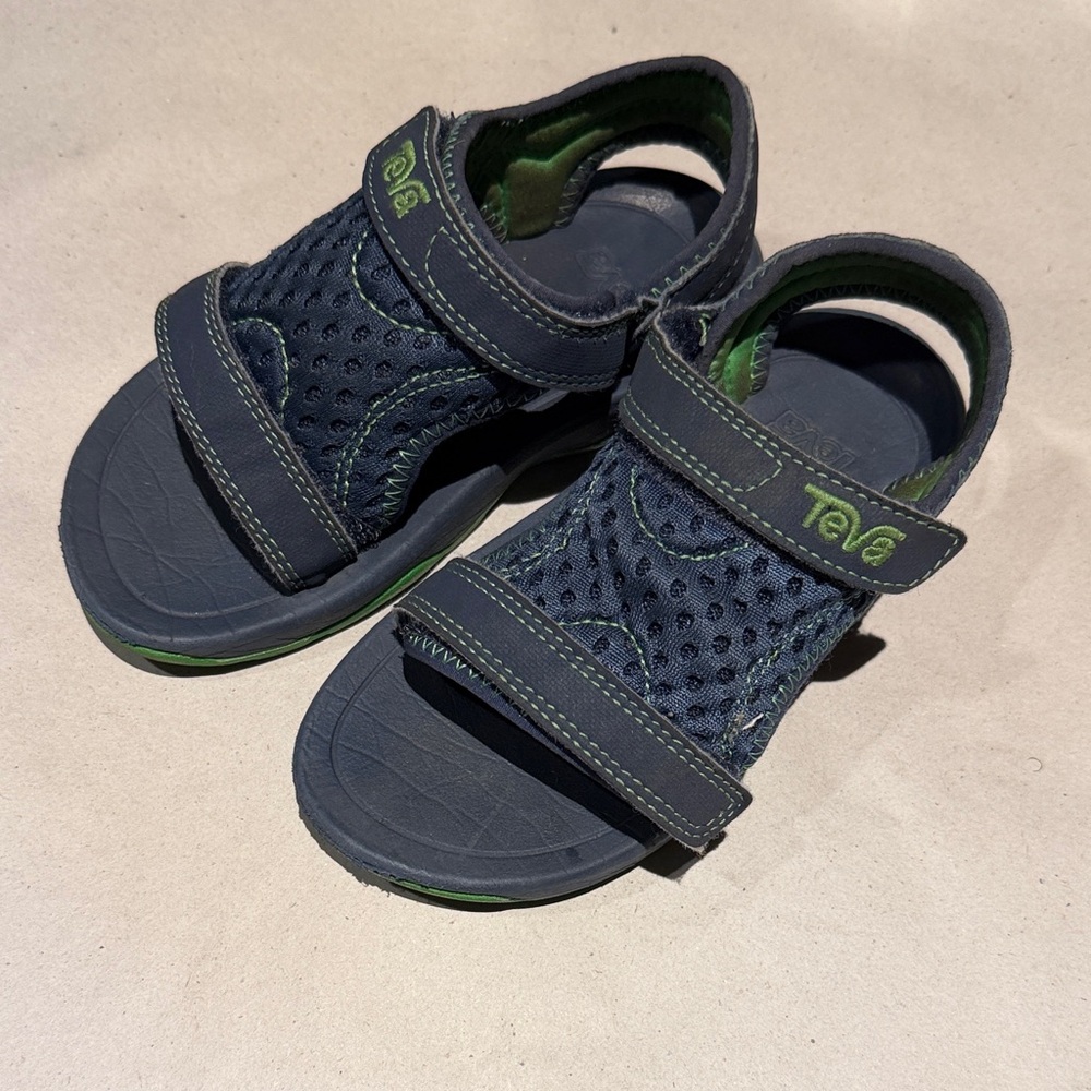 Teva Kids' Dark Blue and Lime Sandals adjustable straps